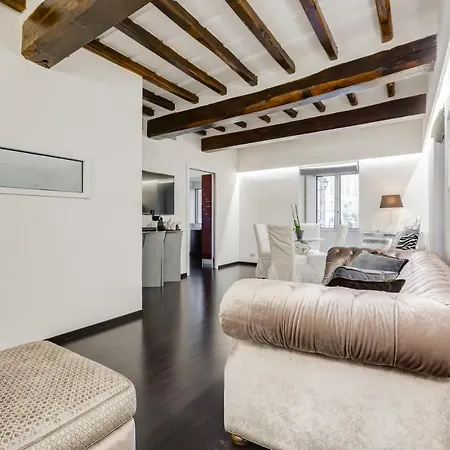 Colonna Luxury - Pantheon Apartment Rome